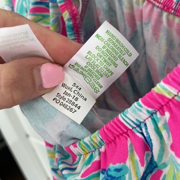 Lilly Pulitzer | Off the Shoulder Preppy Dress | Excellent Condition - Picture 8 of 9